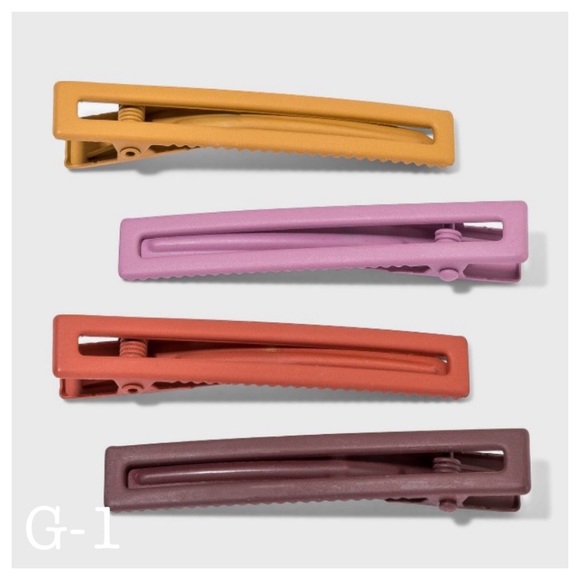 1/$8 Universal Thread Earrings Bracelet Hair Clip Necklace Rings Accessories NWT - Picture 2 of 16